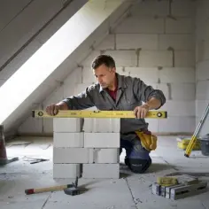 Jak prawidłowo murować ścianki działowe na poddaszu - kompletny poradnik