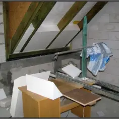 Jak wybrać najlepszy materiał do ocieplenia strychu: wełna czy styropian?